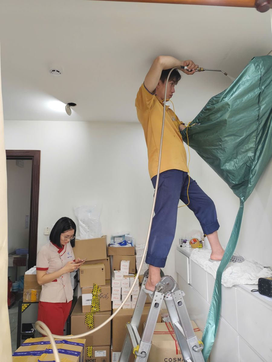 Thợ vệ sinh máy lạnh giá rẻ chuyên nghiệp tại nhà tphcm